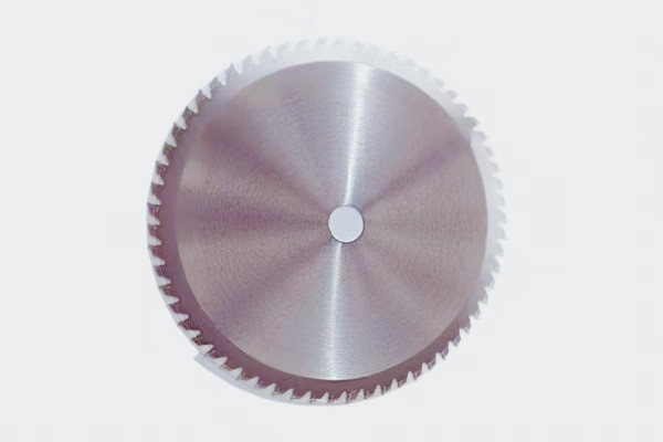 園林修剪機刀片的技術演進、材質工藝與應用效能